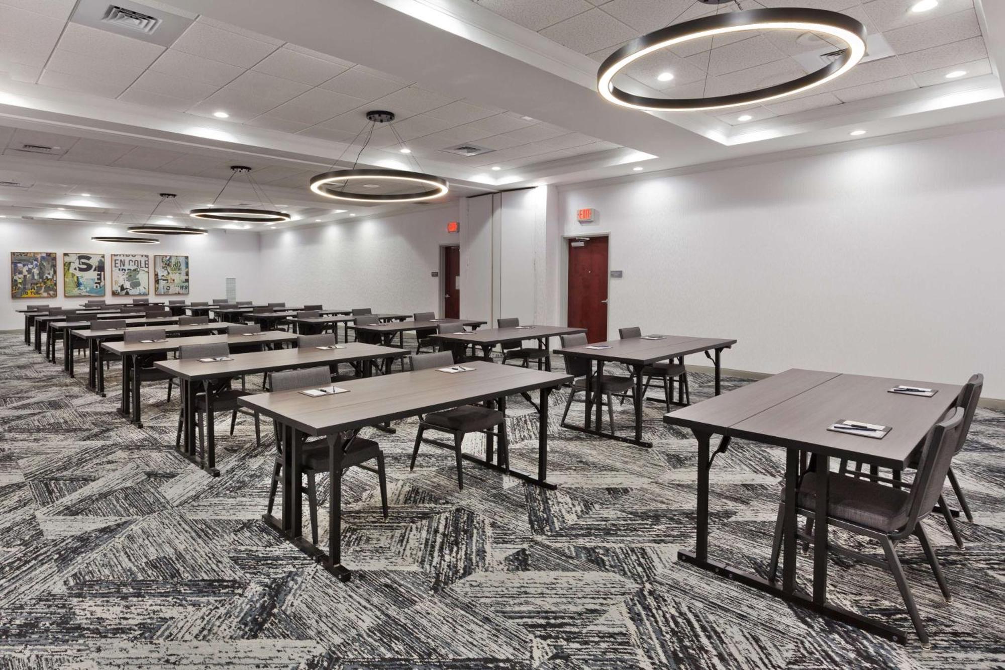 Doubletree By Hilton Dothan, Al Kültér fotó
